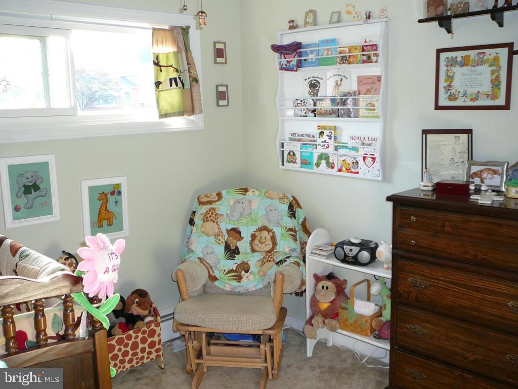 24 Quaker Hills Road Lancaster, PA 17603 - Photo 8 of 15 Gallery Image 8