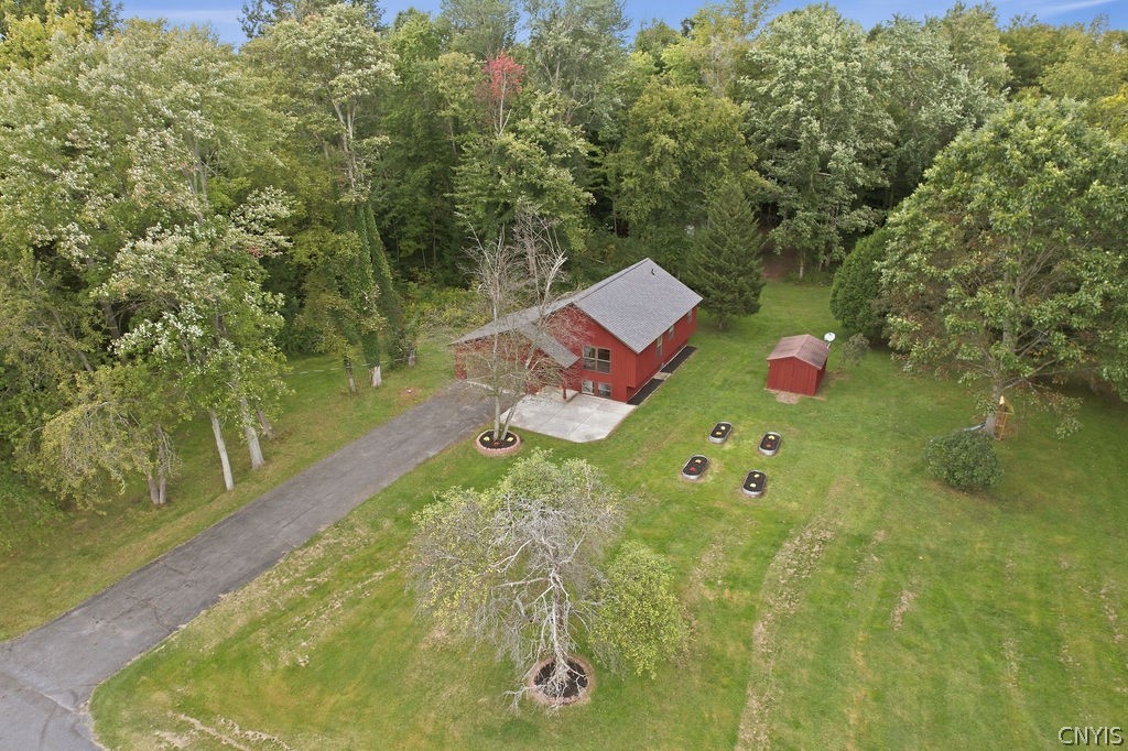 2061 Rabbit Lane Lysander, NY 13135 - Photo 4 of 27 Gallery Image 4