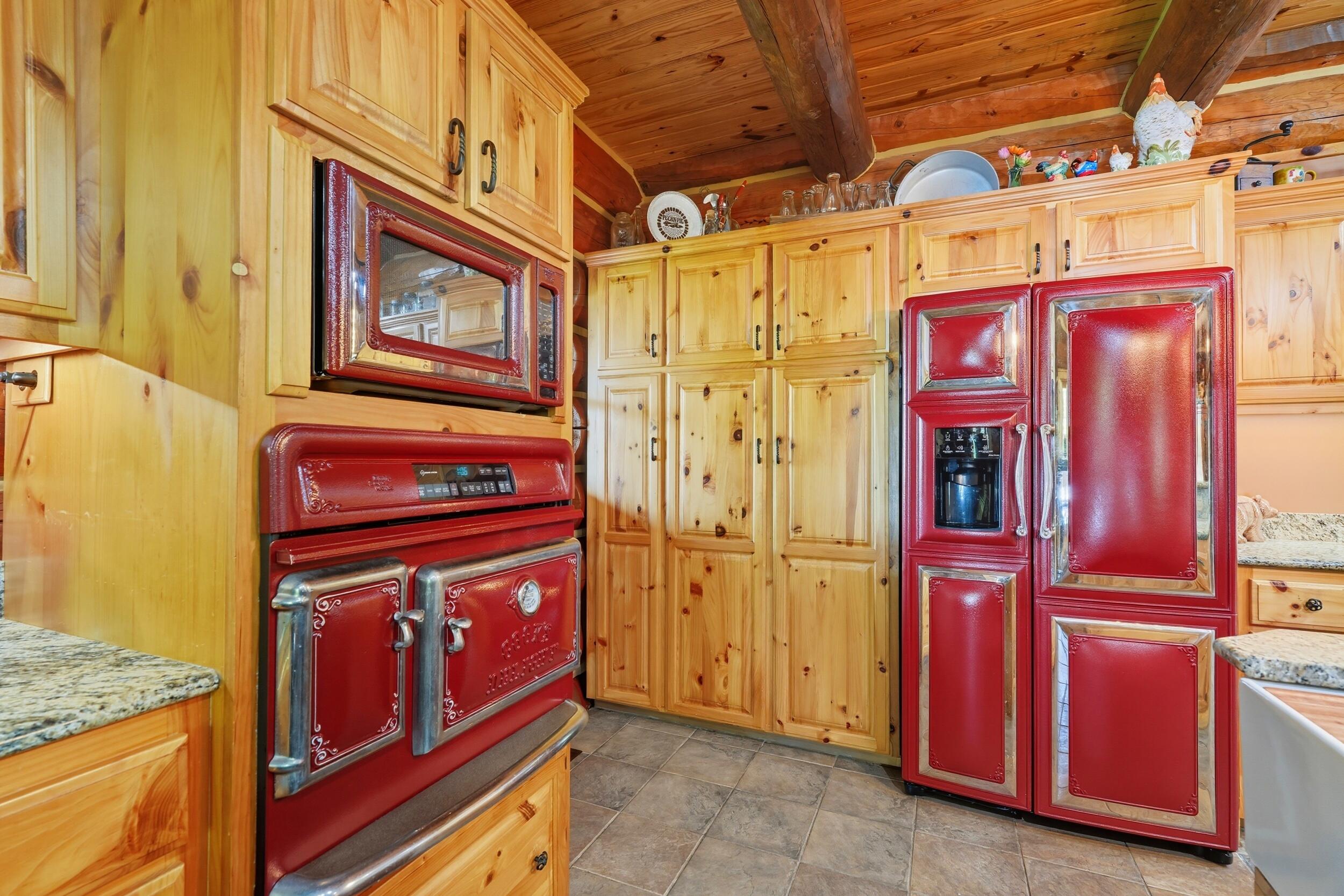 2024 160-70 Reeds Spring, MO 65737 - Photo 32 of 99 Custom Kitchen Cabinetry