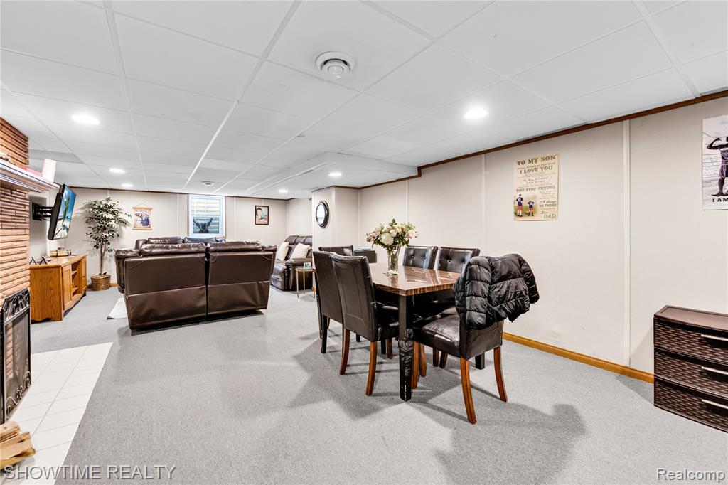 32411 Kelly Road Fraser, MI 48026 - Photo 26 of 33