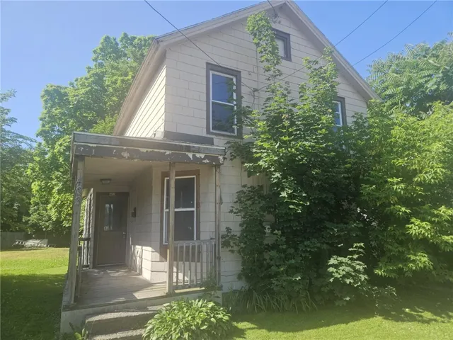 $19,900 | 463 Mt Zoar Street, Elmira, NY 14904