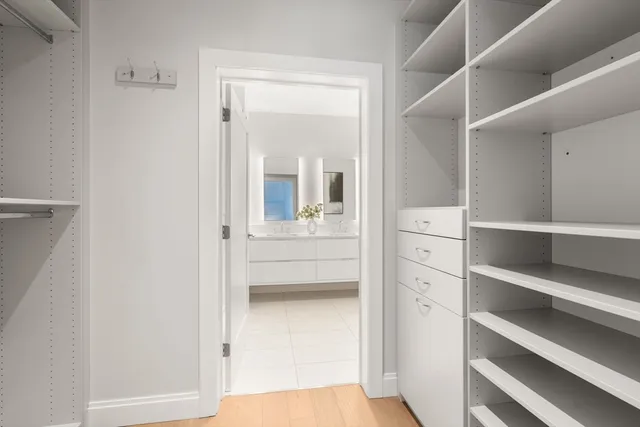 $1,550,000 | 100 Shawmut Avenue, Unit 309, Boston, MA 02118