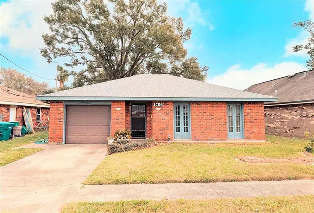 $210,000 | 1704 Webster Street, Kenner, LA 70062