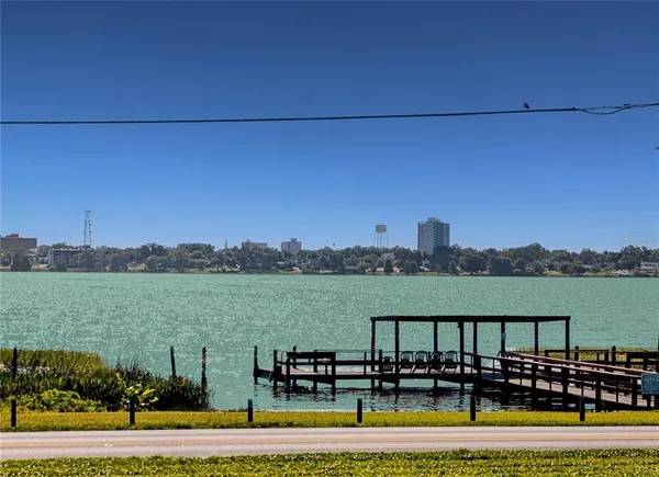 $82,000 | 333 North Lake Howard Drive, Unit 212A, Winter Haven, FL 33880