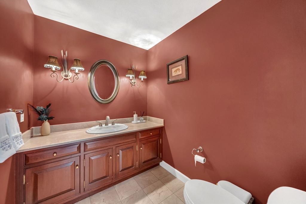 784 Strawberry Hill Road Concord, MA 01742 - Photo 25 of 41