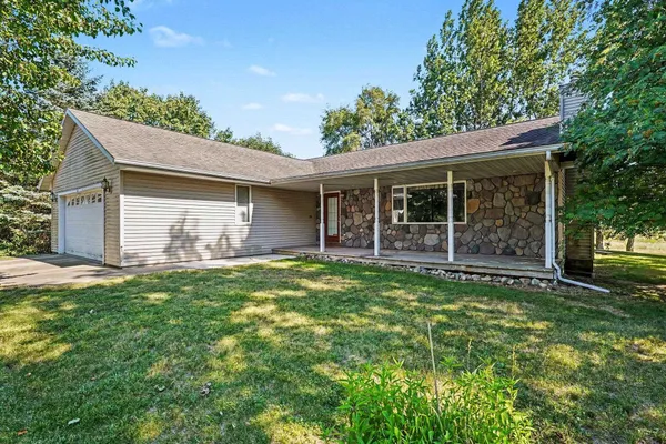 $408,000 | 935 South Crawford Road, Mount Pleasant, MI 48858