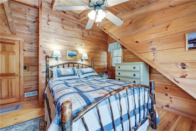 $599,000 | 33 Spruce Drive, Suches, GA 30572