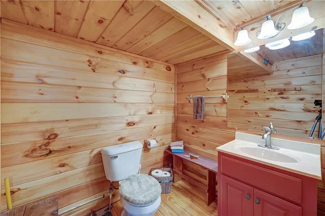 $599,000 | 33 Spruce Drive, Suches, GA 30572