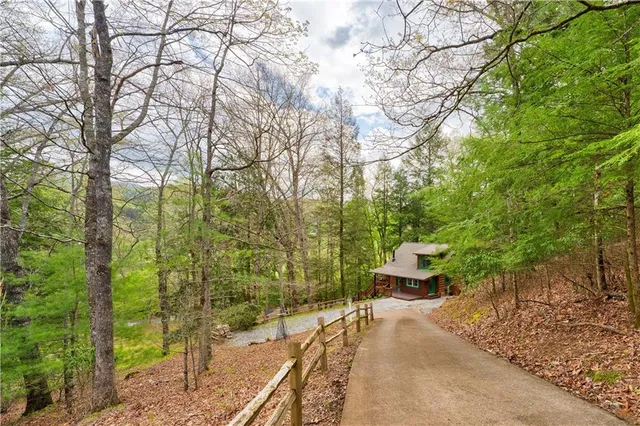 $599,000 | 33 Spruce Drive, Suches, GA 30572