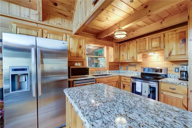 $599,000 | 33 Spruce Drive, Suches, GA 30572