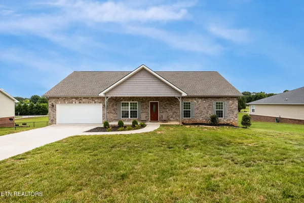 $474,900 | 5006 Morganton Road, Greenback, TN 37742
