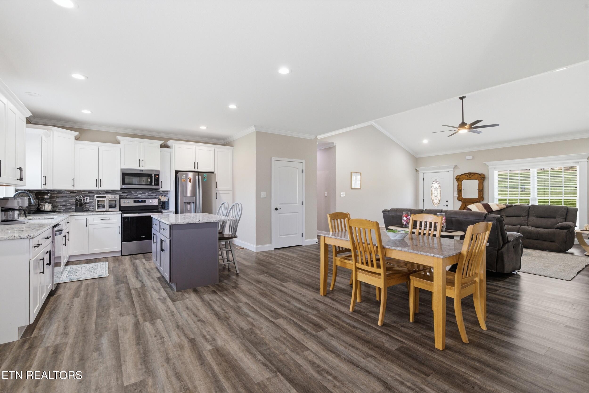 5006 Morganton Road Greenback, TN 37742 - Photo 12 of 45 Reshoot_5006_Morganton_Rd_0026