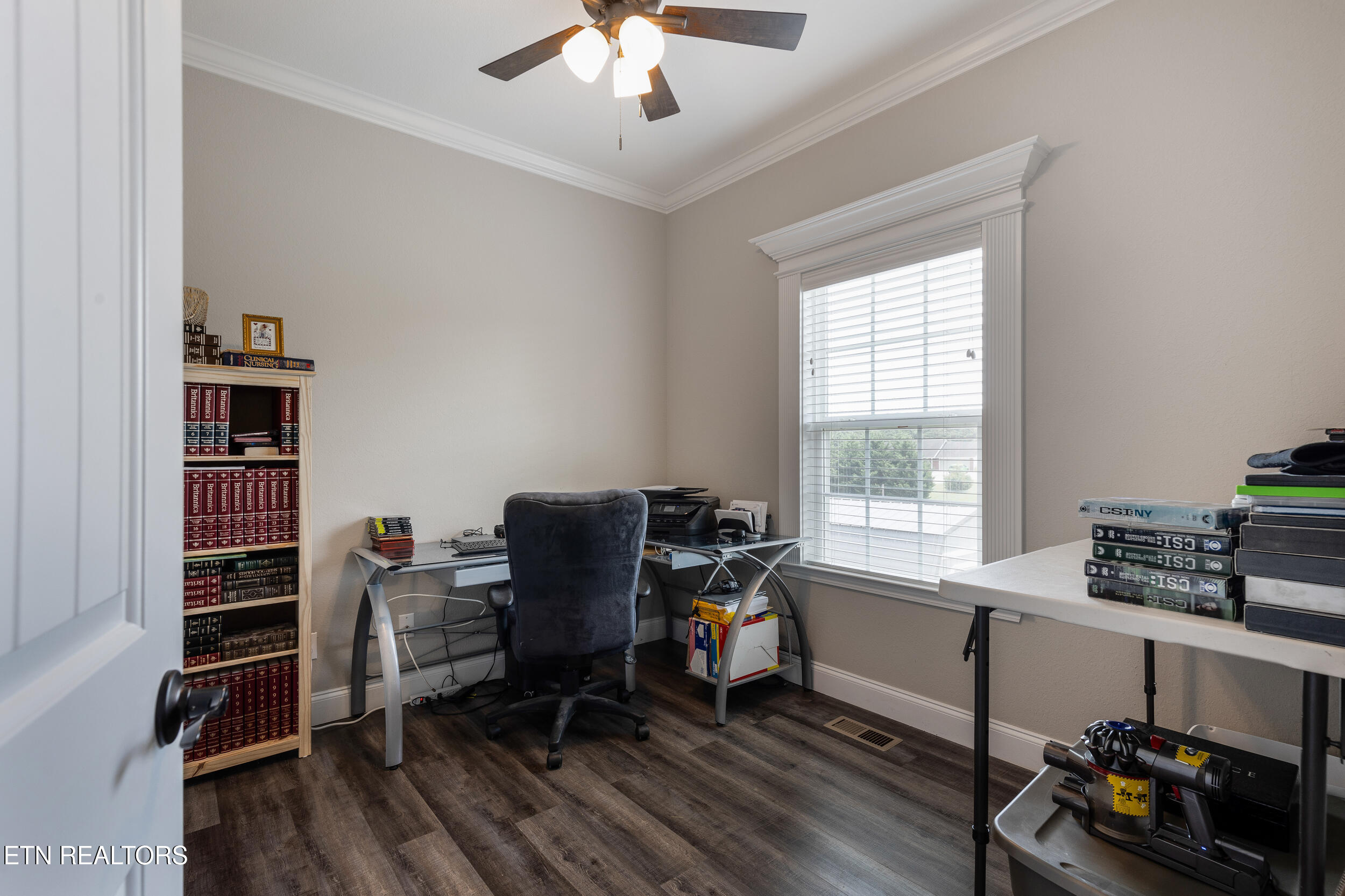 5006 Morganton Road Greenback, TN 37742 - Photo 20 of 45 030