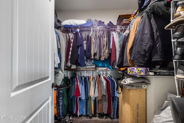 $499,900 | 5006 Morganton Road, Greenback, TN 37742