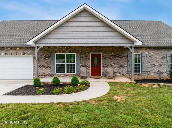 $474,900 | 5006 Morganton Road, Greenback, TN 37742