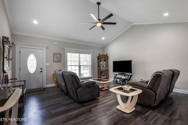 $499,900 | 5006 Morganton Road, Greenback, TN 37742