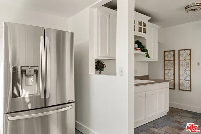 $1,249,000 | 3220 Garden Avenue, Los Angeles, CA 90039