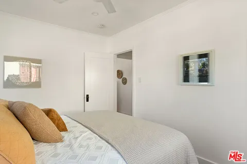 $1,249,000 | 3220 Garden Avenue, Los Angeles, CA 90039