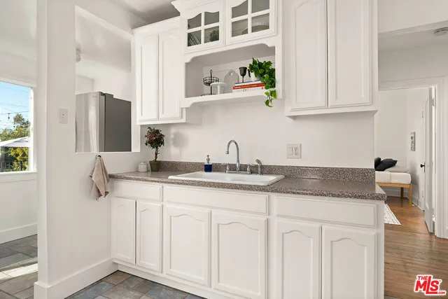 $1,249,000 | 3220 Garden Avenue, Los Angeles, CA 90039