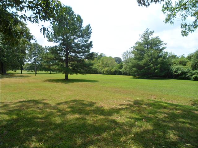 1565 Fall River Road Lawrenceburg, TN 38464 - Photo 18 of 18