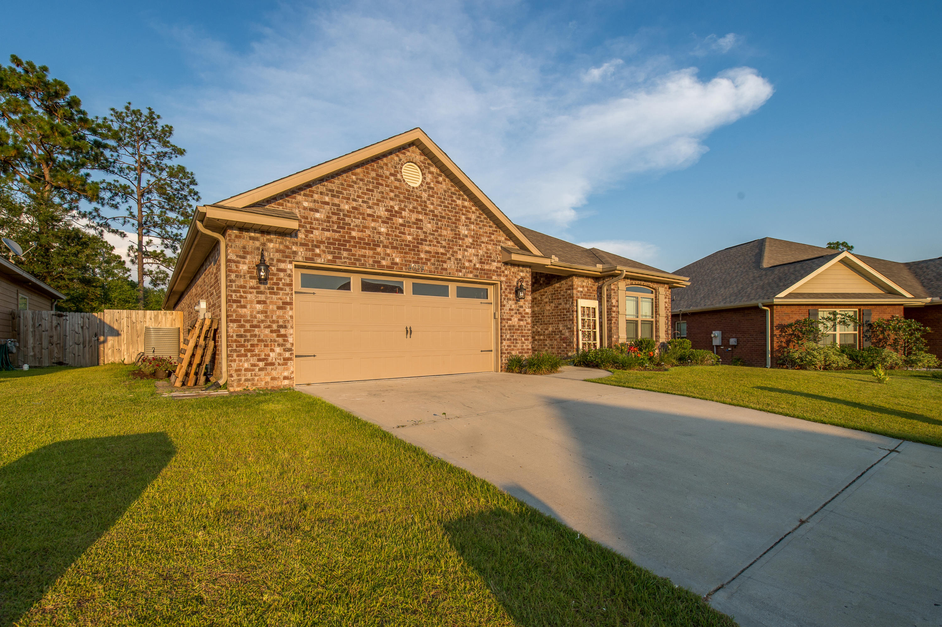 4634 Hermosa Road Crestview, FL 32539 - Photo 2 of 22