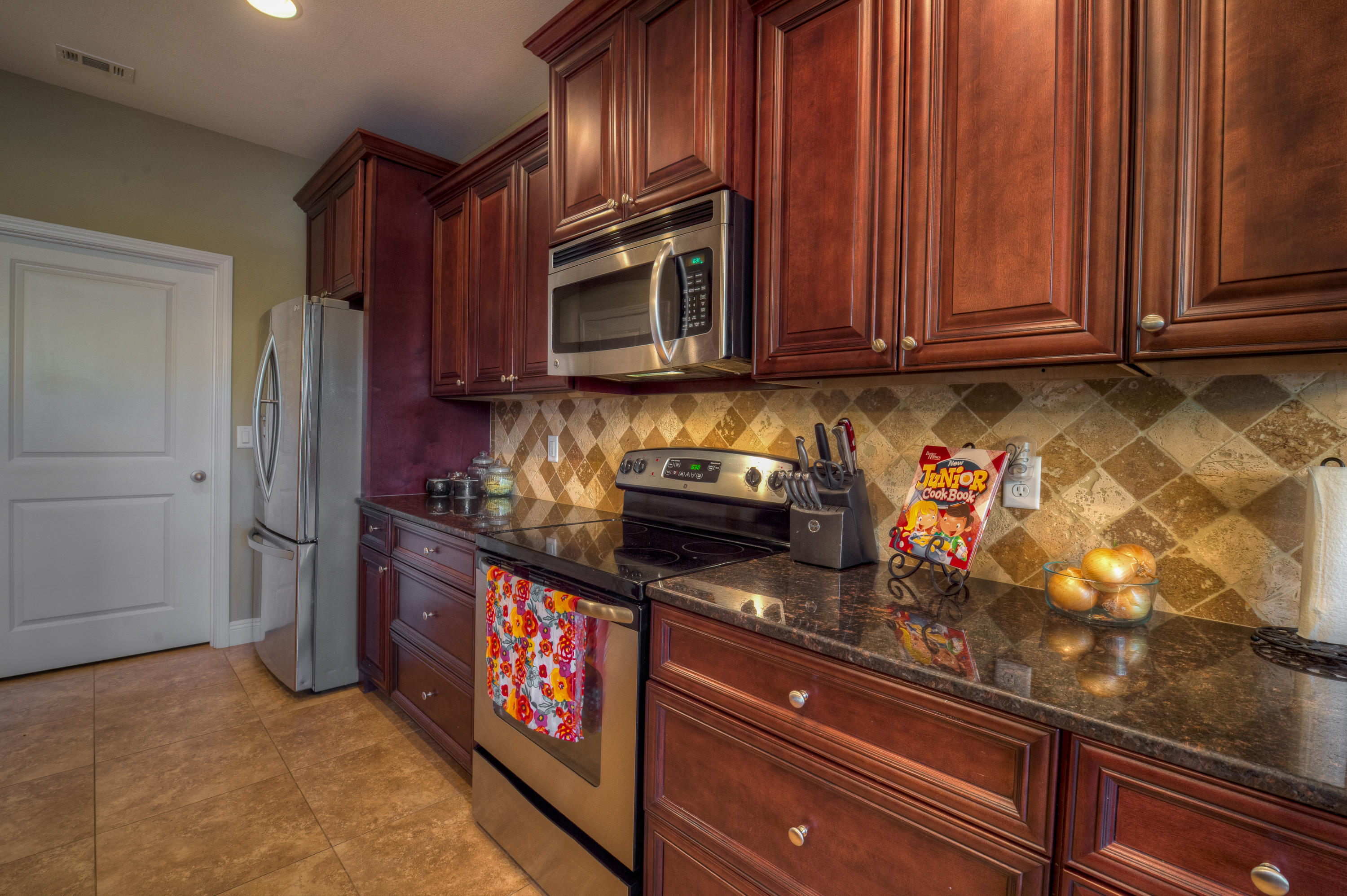 4634 Hermosa Road Crestview, FL 32539 - Photo 5 of 22