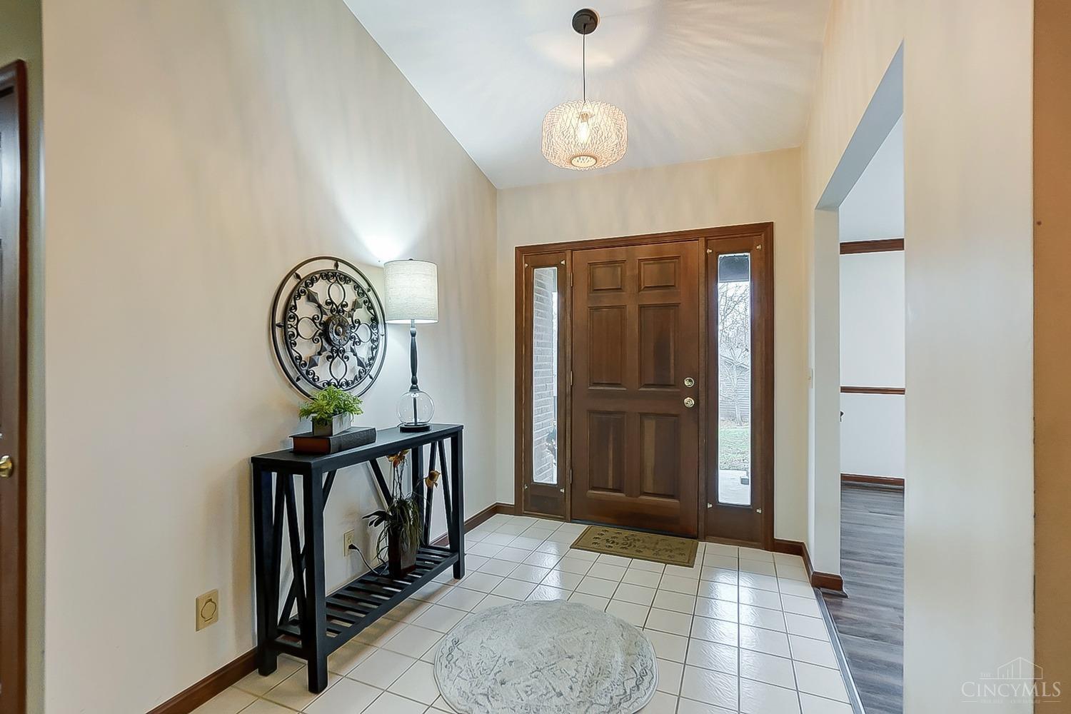 7202 Wesselman Road Cleves, OH 45002 - Photo 4 of 50
