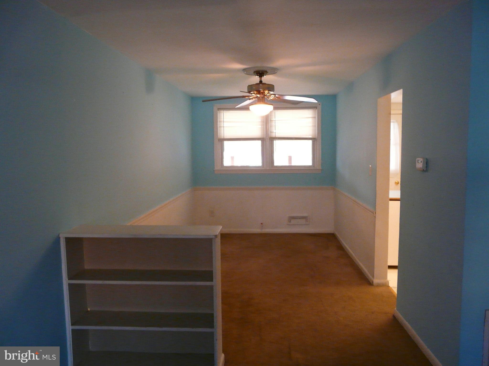 2823 Creston Road Dundalk, MD 21222 - Photo 5 of 20 Dining Room