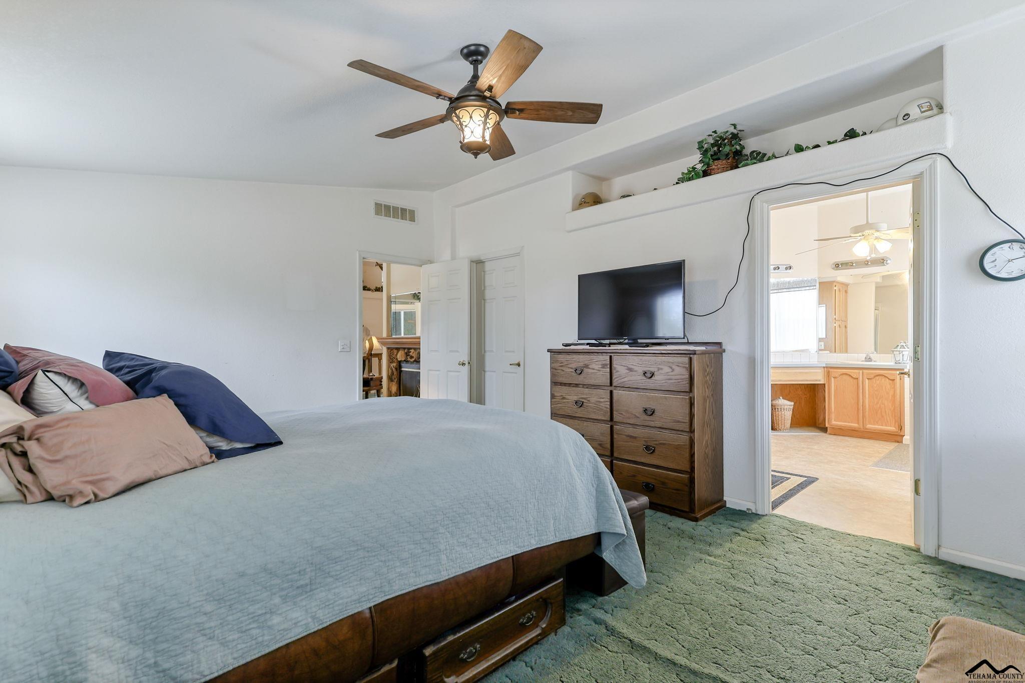 17568 Treat Road Anderson, CA 96007 - Photo 36 of 62