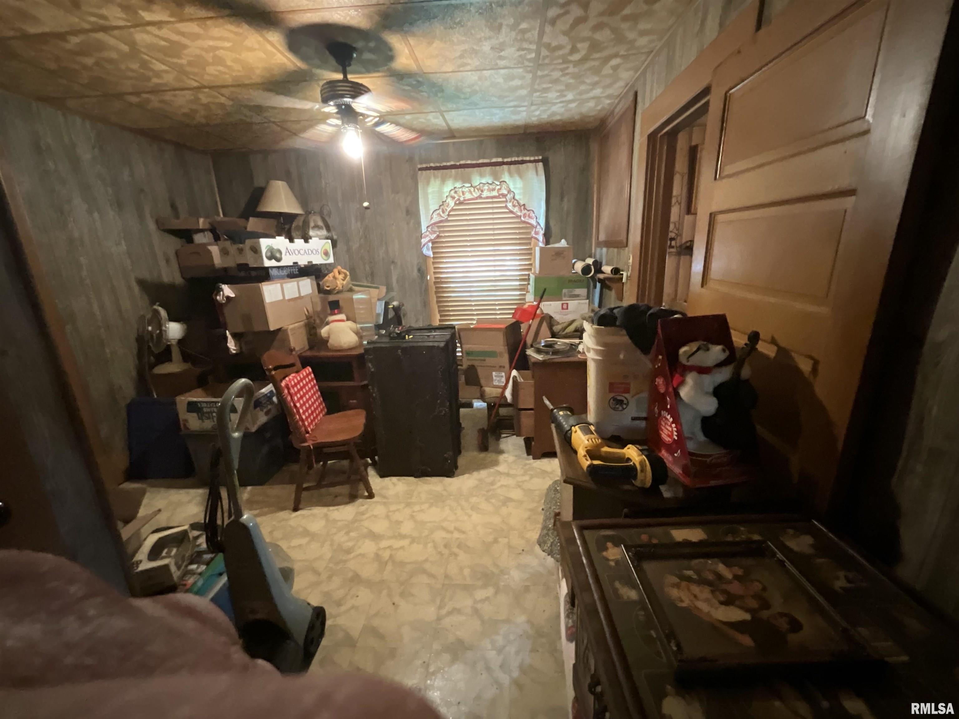 208 7th Street Alma, IL 62807 - Photo 6 of 11