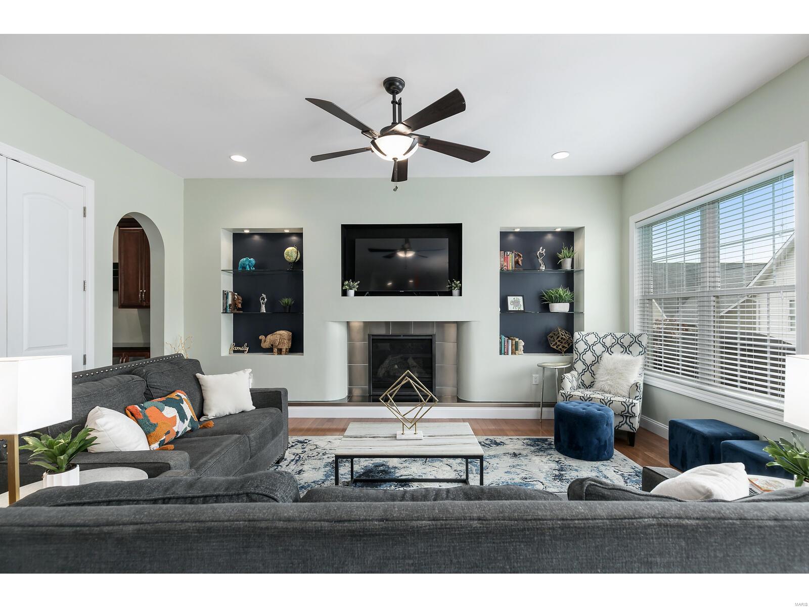 3141 Parc Ridge Lane St. Louis, MO 63139 - Photo 8 of 33 Gallery Image 8