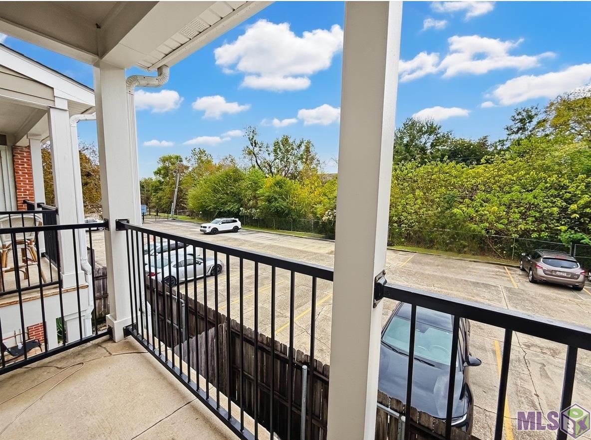 141 East Boyd Drive, Unit 607 Baton Rouge, LA 70808 - Photo 14 of 22 Balcony