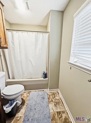 $225,000 | 141 East Boyd Drive, Unit 607, Baton Rouge, LA 70808