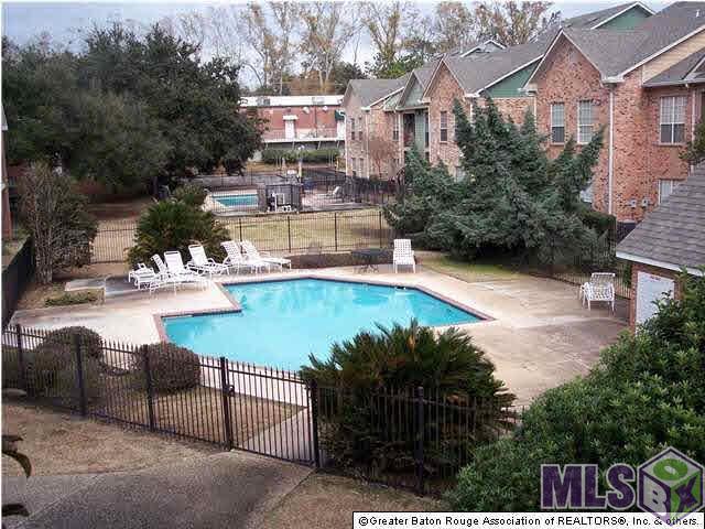 141 East Boyd Drive, Unit 607 Baton Rouge, LA 70808 - Photo 21 of 22 Facing Pool