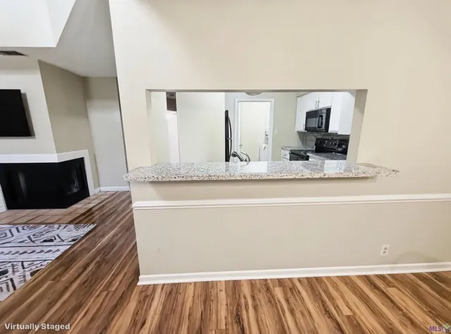 $225,000 | 141 East Boyd Drive, Unit 607, Baton Rouge, LA 70808