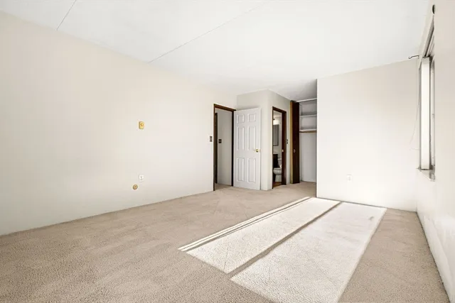 $385,000 | 30 Skyline Drive, Unit 6, Braintree, MA 02184