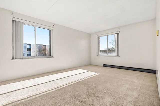 $385,000 | 30 Skyline Drive, Unit 6, Braintree, MA 02184