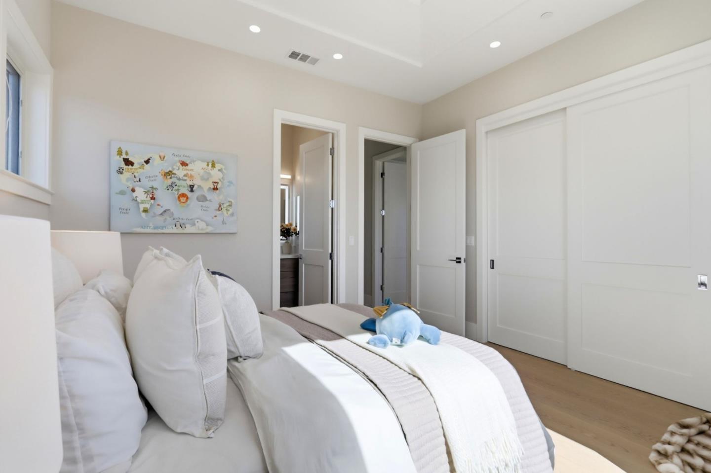 10481 North Stelling Road Cupertino, CA 95014 - Photo 37 of 84