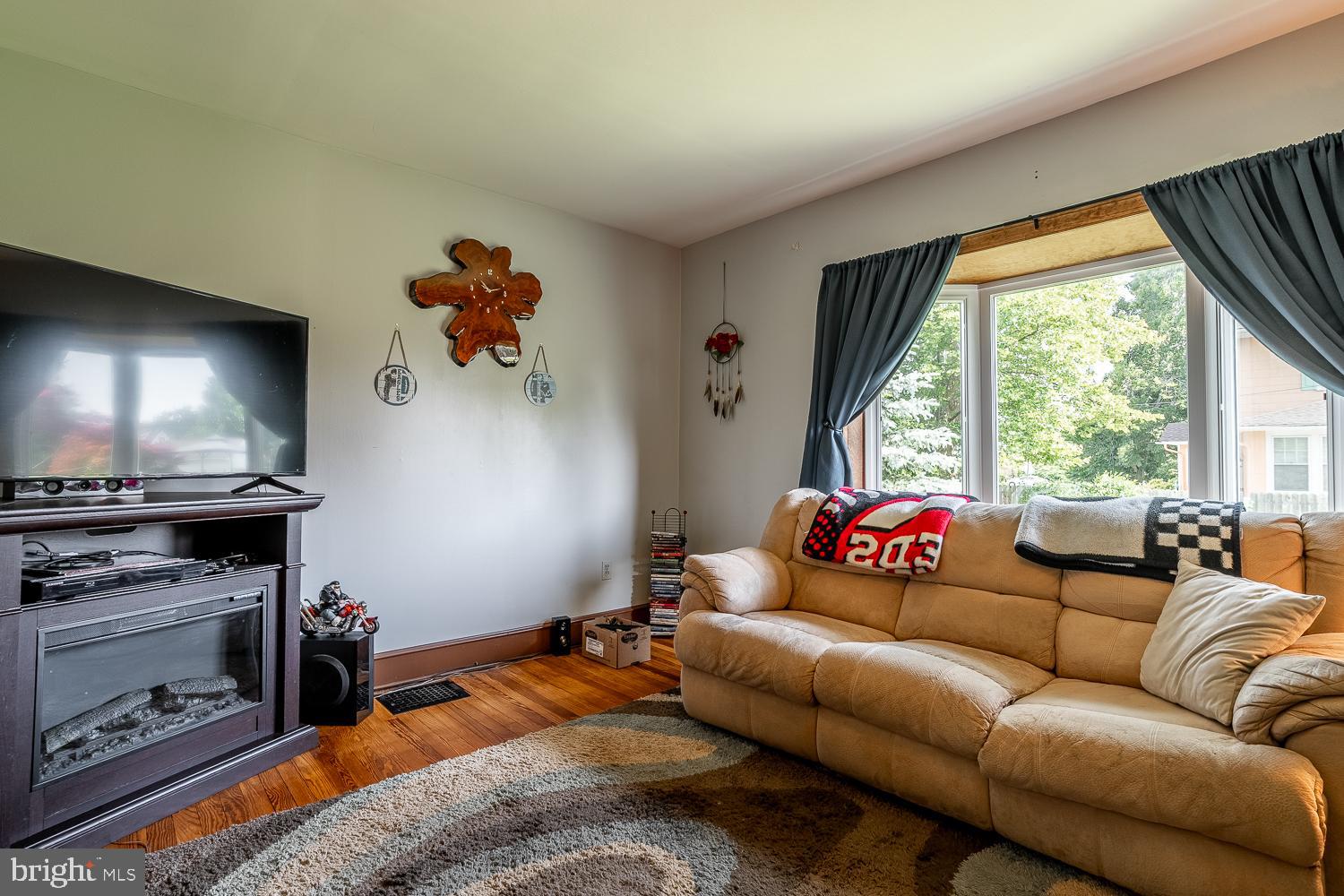1033 Salem Road Burlington, NJ 08016 - Photo 12 of 37 Gallery Image 12