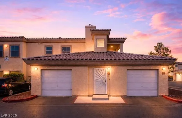 $1,650 | 3609 Pintadas Street, Unit 202, Las Vegas, NV 89108