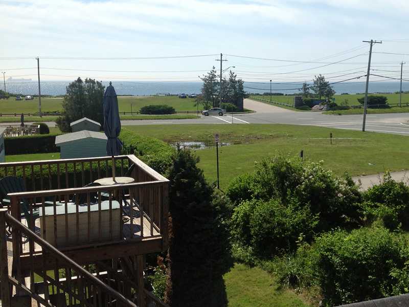 12 Gaspee Road Narragansett, RI 02882 - Photo 3 of 7 View.