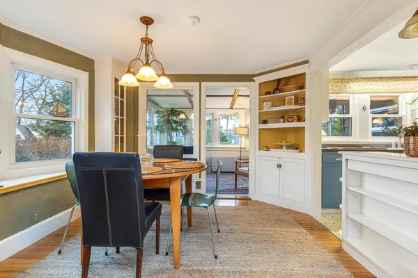 $1,025,000 | 59 Ocean View Road, Cape Elizabeth, ME 04107