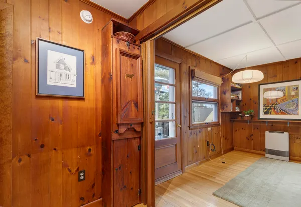$1,025,000 | 59 Ocean View Road, Cape Elizabeth, ME 04107