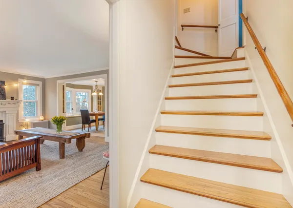 $1,025,000 | 59 Ocean View Road, Cape Elizabeth, ME 04107