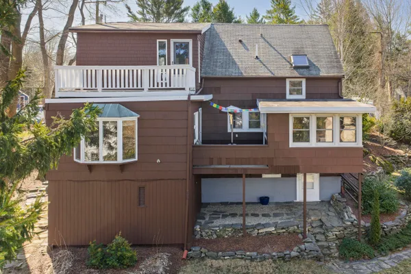 $1,025,000 | 59 Ocean View Road, Cape Elizabeth, ME 04107