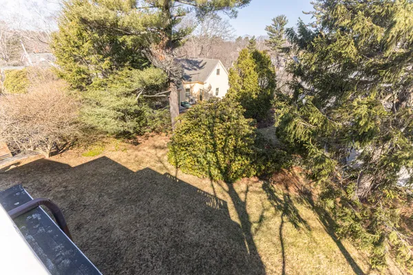 $1,025,000 | 59 Ocean View Road, Cape Elizabeth, ME 04107