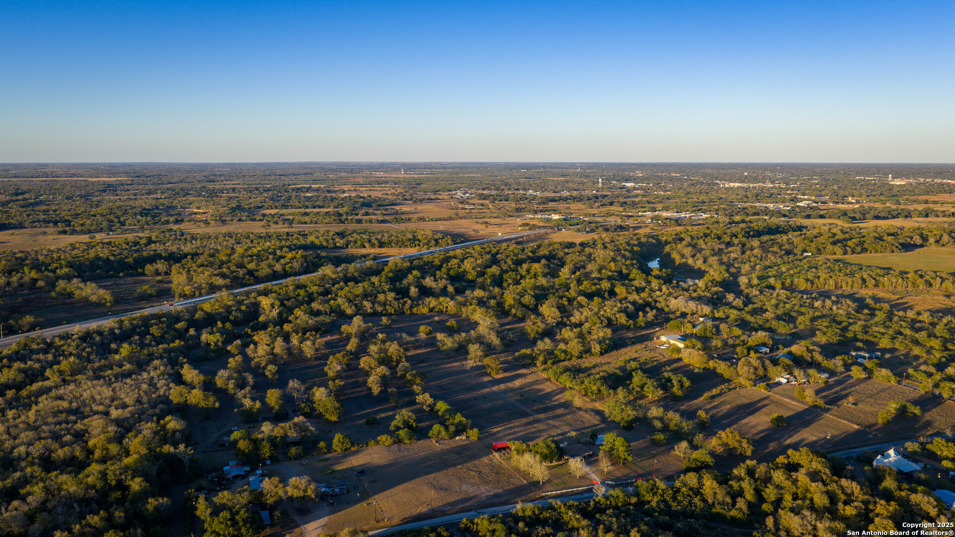 380 Clinton Road Cuero, TX 77954 - Photo 16 of 22