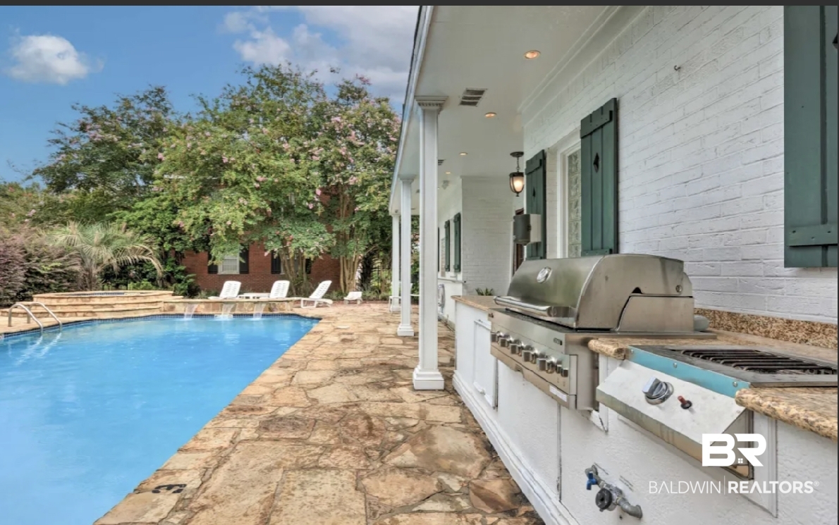 214 Upham Street, Unit 1C Mobile, AL 36607 - Photo 16 of 18