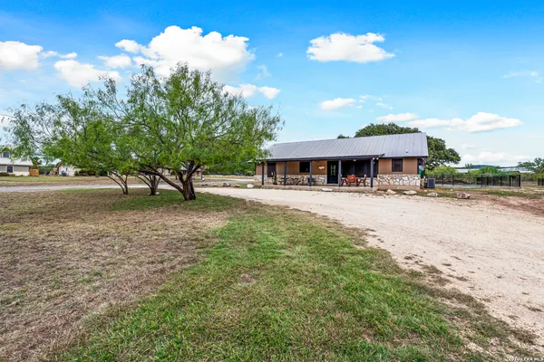 $519,900 | 19 Wisteria Way, Concan, TX 78838