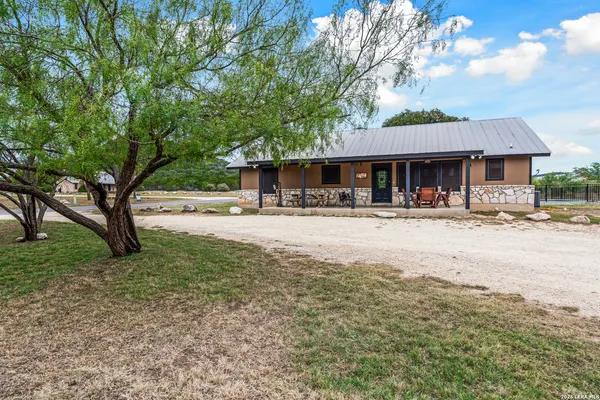 $519,900 | 19 Wisteria Way, Concan, TX 78838